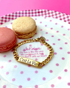 alt="gold-C_est-La-Vie-Chain-Bracelet-Romantic-French"