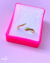 Load image into Gallery viewer, Green Eyed Snake Adjustable Ring