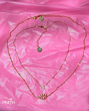 Load image into Gallery viewer, Mercury Eye Necklace