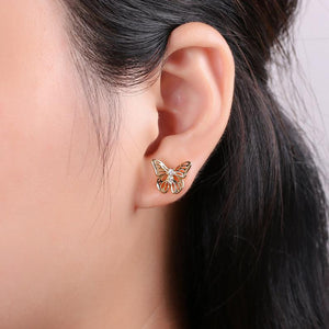 Dainty butterfly stud earrings in gold Small butterfly studs, mini butterfly earrings, Animal Jewelry Lover Insect minimalist earrings