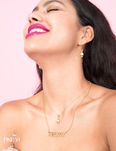 Load image into Gallery viewer, Boss Babe necklace jewelry girl power girlboss